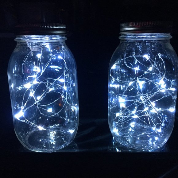 30 strands of 20 LED cool white fairy lights - Picture 1 of 8